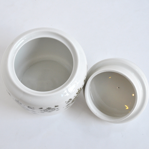 �h�C�c�@�L���j�X�^�[���A���͗l��