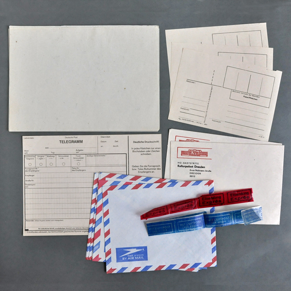 ���h�C�c�@�G�A���[���ƗX�ւɊւ�����̂��ꂱ��