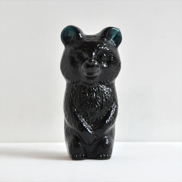 �`�F�R�K���X�@�N�}�̃y�[�p�[�E�F�C�g�������F��